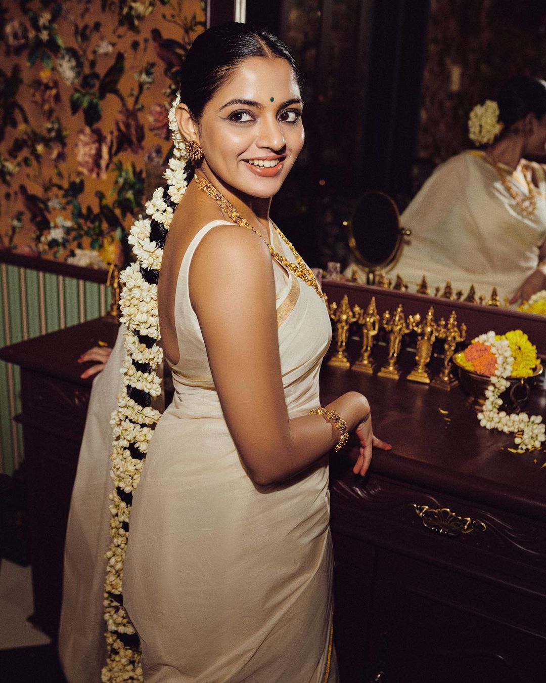 Nikhila vimal onam saree