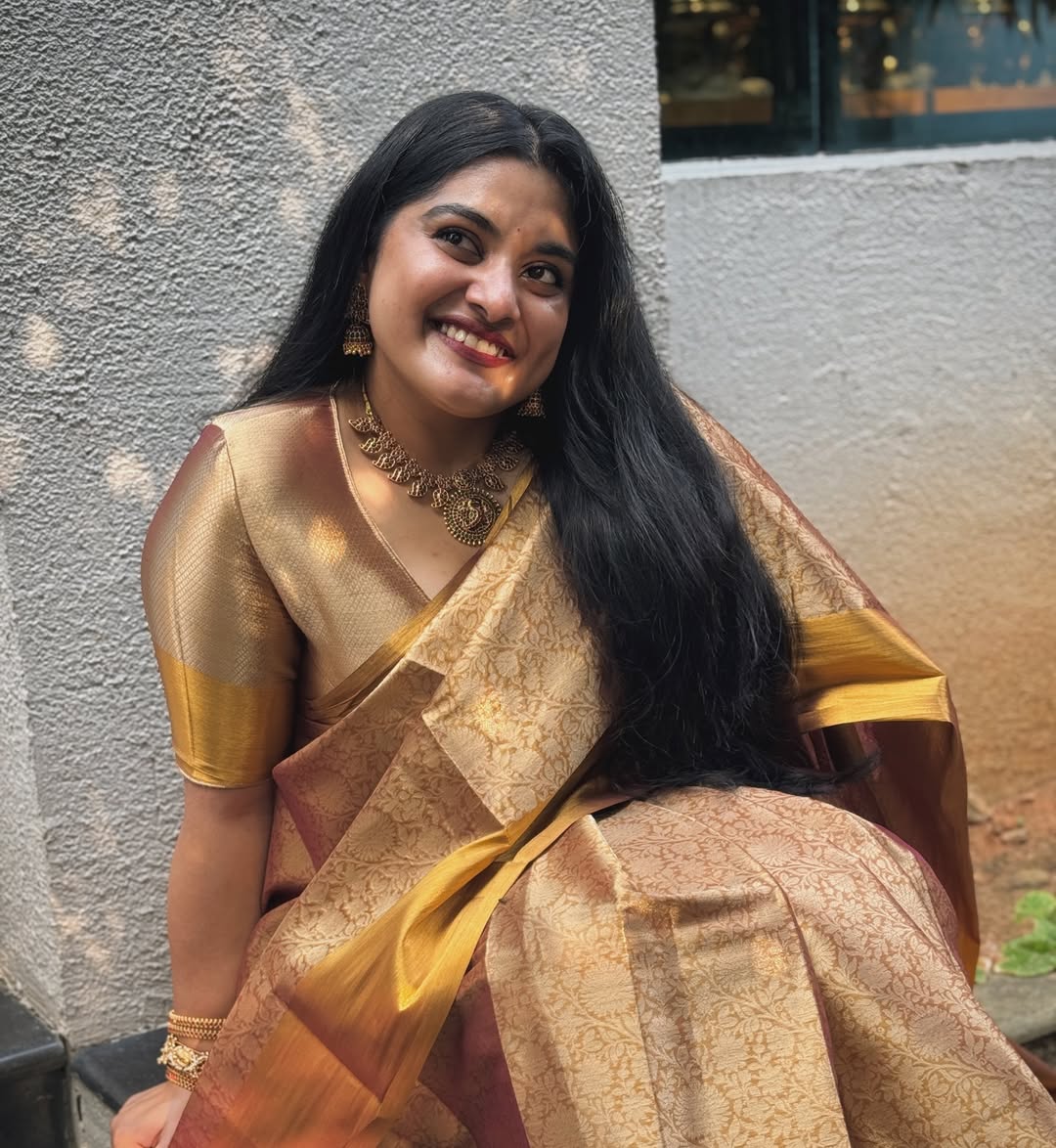 Nivetha gold silk saree