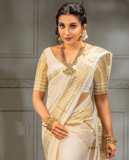 White Pure Gold-Zari Soft Silk Tassal Saree With Mesmorising Blouse